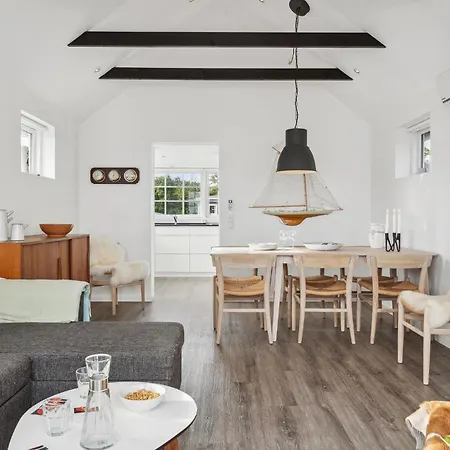Holiday home Stunning In With House Sea View *